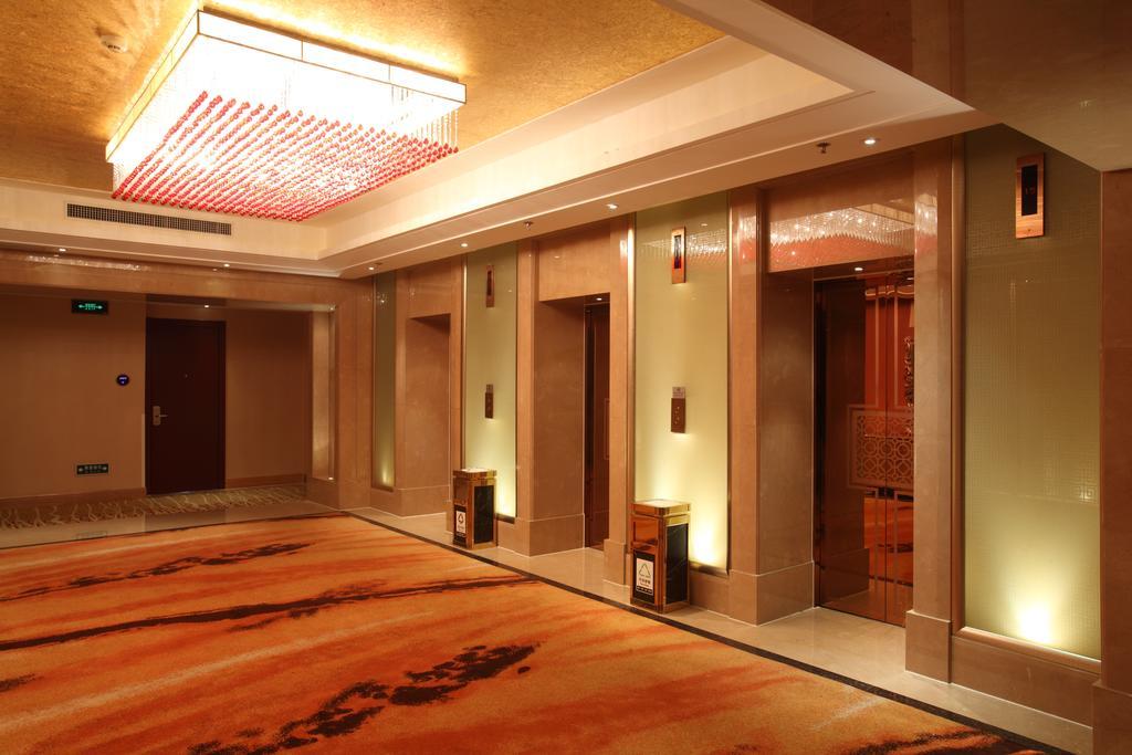 Beijing Wuhuan Hotel エクステリア 写真